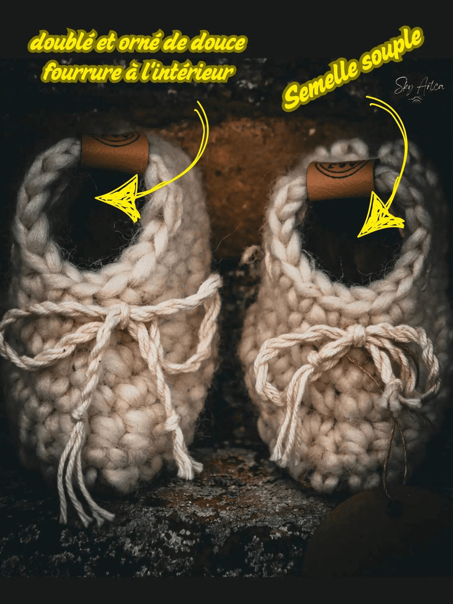 Chaussons bébé en laine naturelle modèle Loomi de Wilder Hat Co, couleur chocolat, pour bébé de 0-6 mois avec semelle de 11 cm.